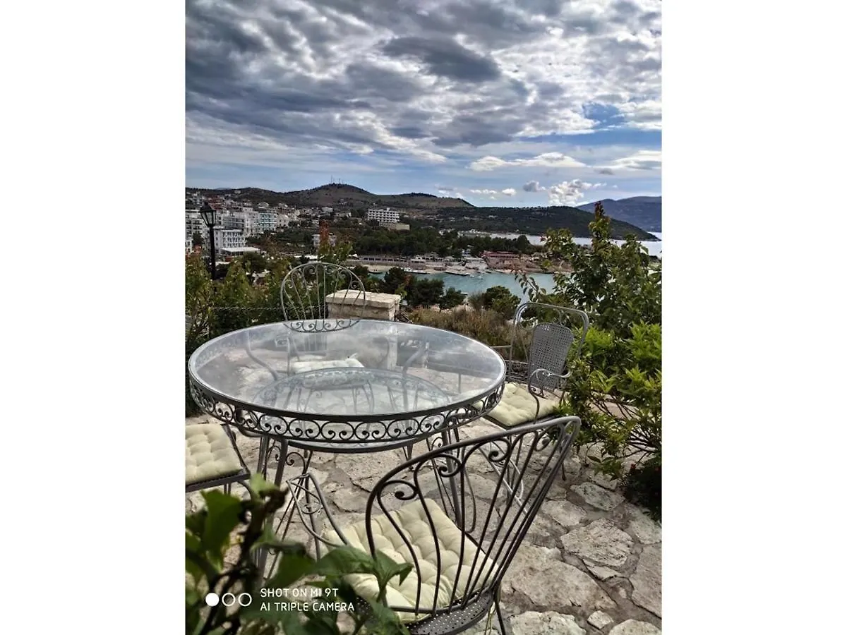 John'S Guesthouse Ksamil
