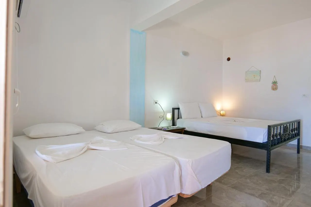 Vendégház John'S Guesthouse Ksamil