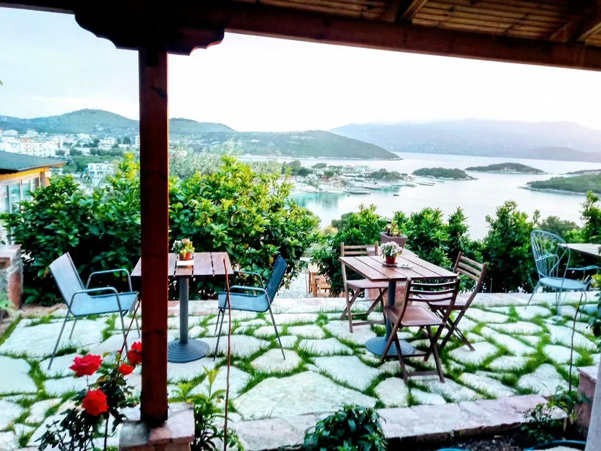 John'S Guesthouse Ksamil 2*,  Albania