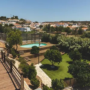  Hostal Good Feeling & Portugal